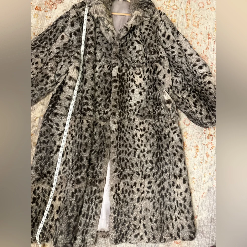 Genuine Rabbit Dyed Leopard Print Fur Coat - Picture 10 of 10